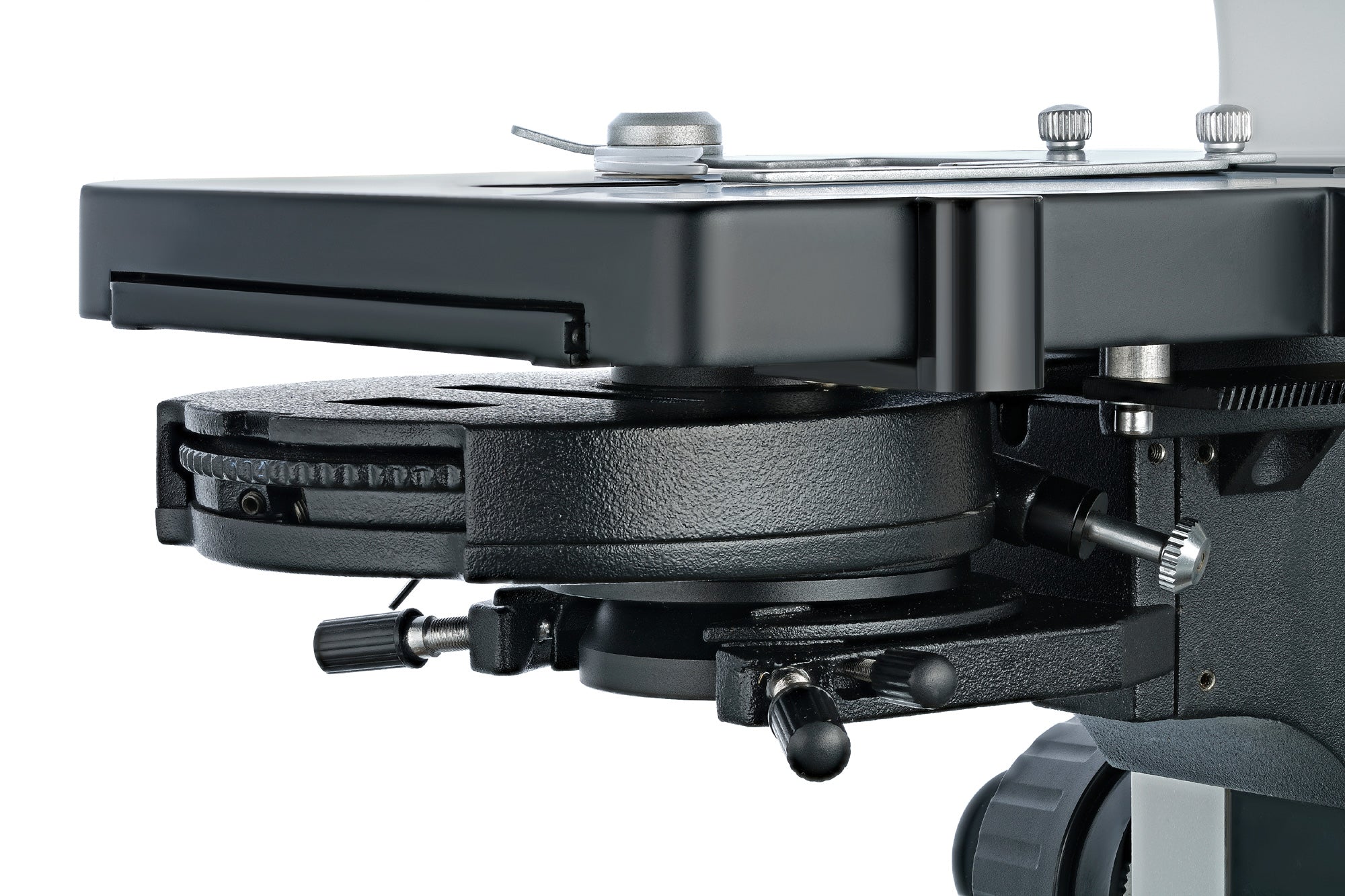 Microscopio trinoculare Levenhuk MED 45T