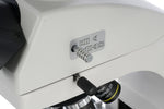 Microscopio trinoculare digitale Levenhuk MED D45T LCD