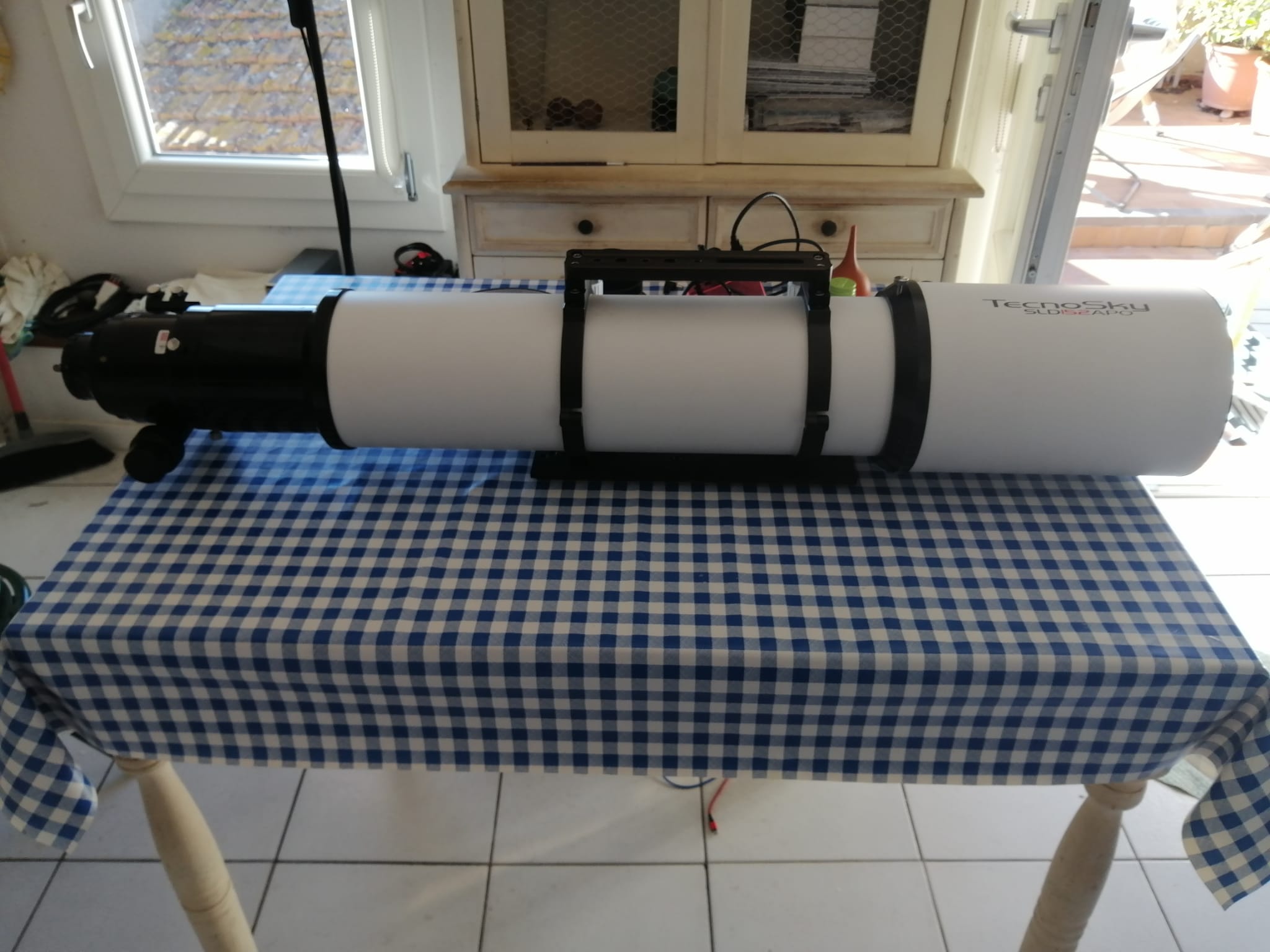 [USATO] Telescopio Rifrattore Apocromatico 152/1216 SLD con Riduttore 0,72x