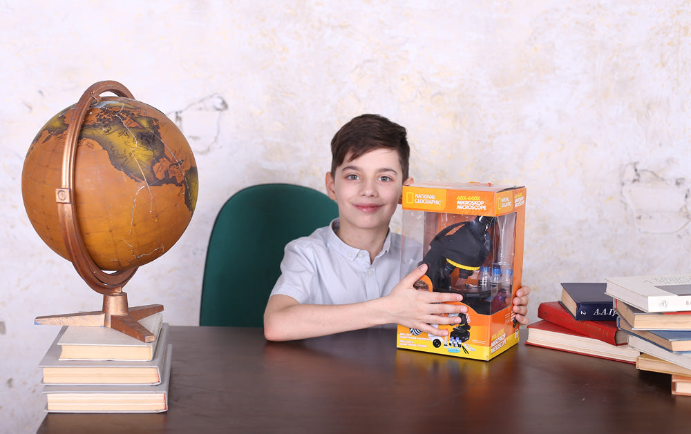 Microscopio Bresser National Geographic 40–640x  con adattatore per fotocamera