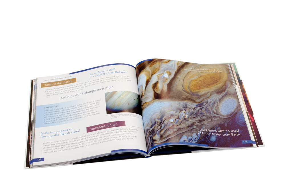 Spazio. Vuoto non-vuoto. Libro educativo. Copertina rigida