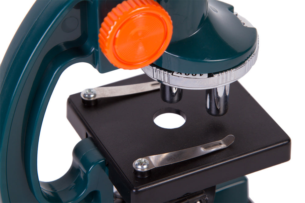 Microscopio Levenhuk LabZZ M2