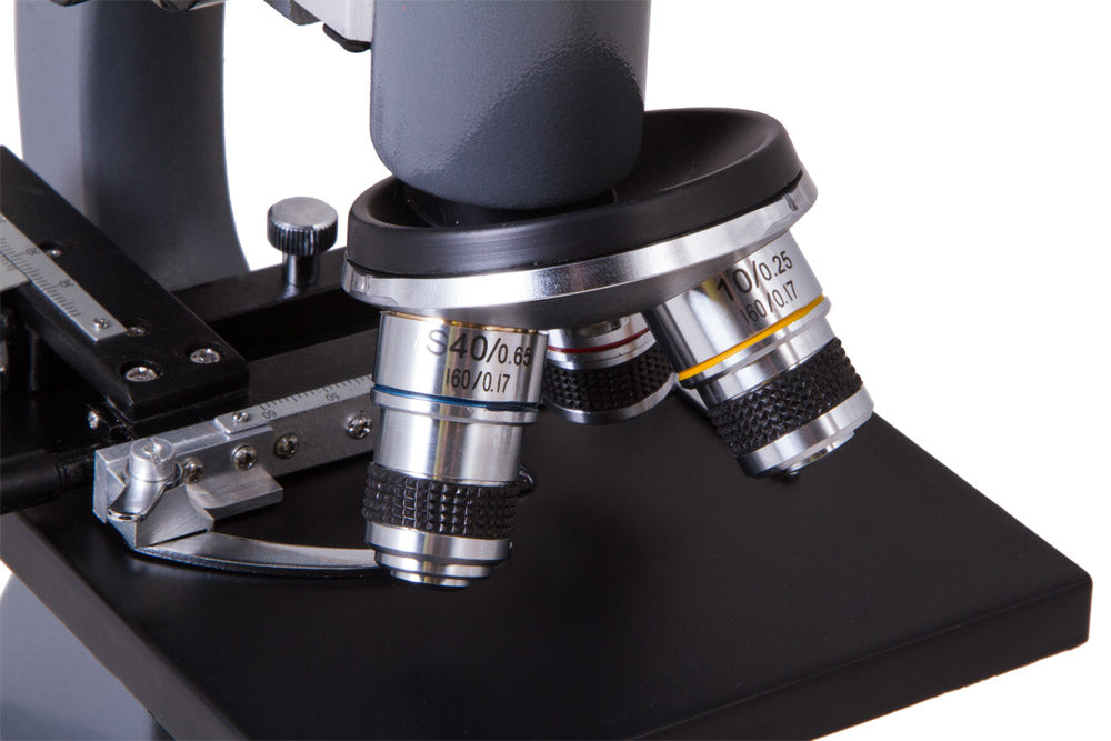 Microscopio monoculare Levenhuk 7S NG